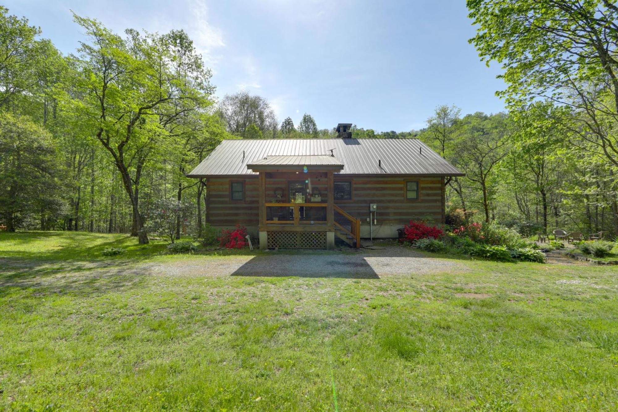 North Carolina Cabin - Hot Tub, Near Coopers Creek Bryson City Bagian luar foto