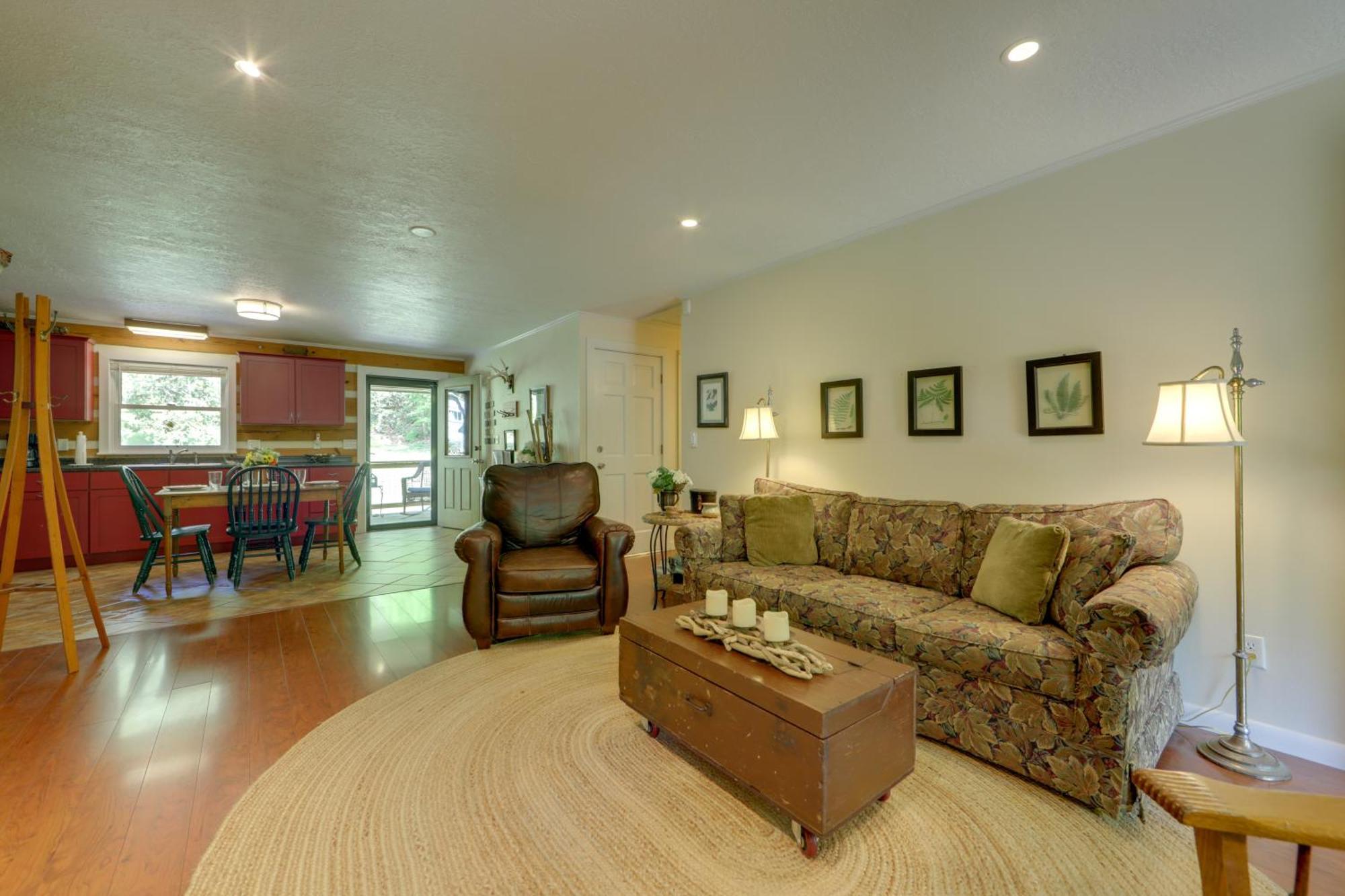 North Carolina Cabin - Hot Tub, Near Coopers Creek Bryson City Bagian luar foto